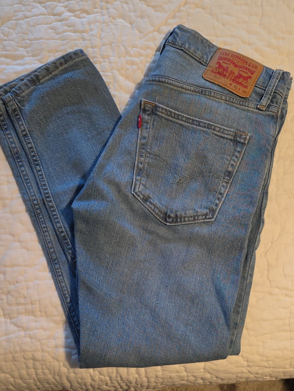 Levi's Men's Light Wash Straight-Leg Jeans